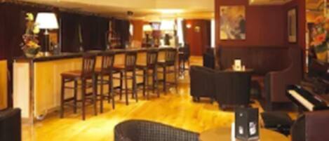 Bar (in der Unterkunft)