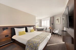 View from room - Astra Hotel Vevey (Vevey)