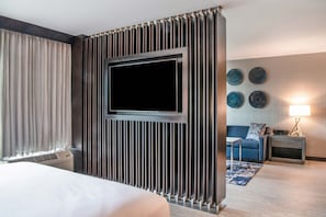 Presidential Suite, 1 King Bed with Sofa bed | Premium bedding, in-room safe, desk, laptop workspace