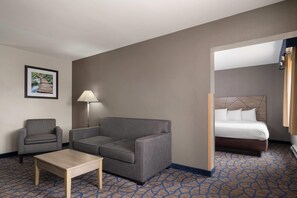 Suite, 2 Queen Beds, Non Smoking | In-room safe, desk, iron/ironing board, free cots/infant beds - Baymont by Wyndham Waukesha (Waukesha)