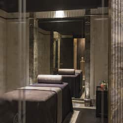 Couples treatment rooms, sauna, hot tub, steam room, body treatments