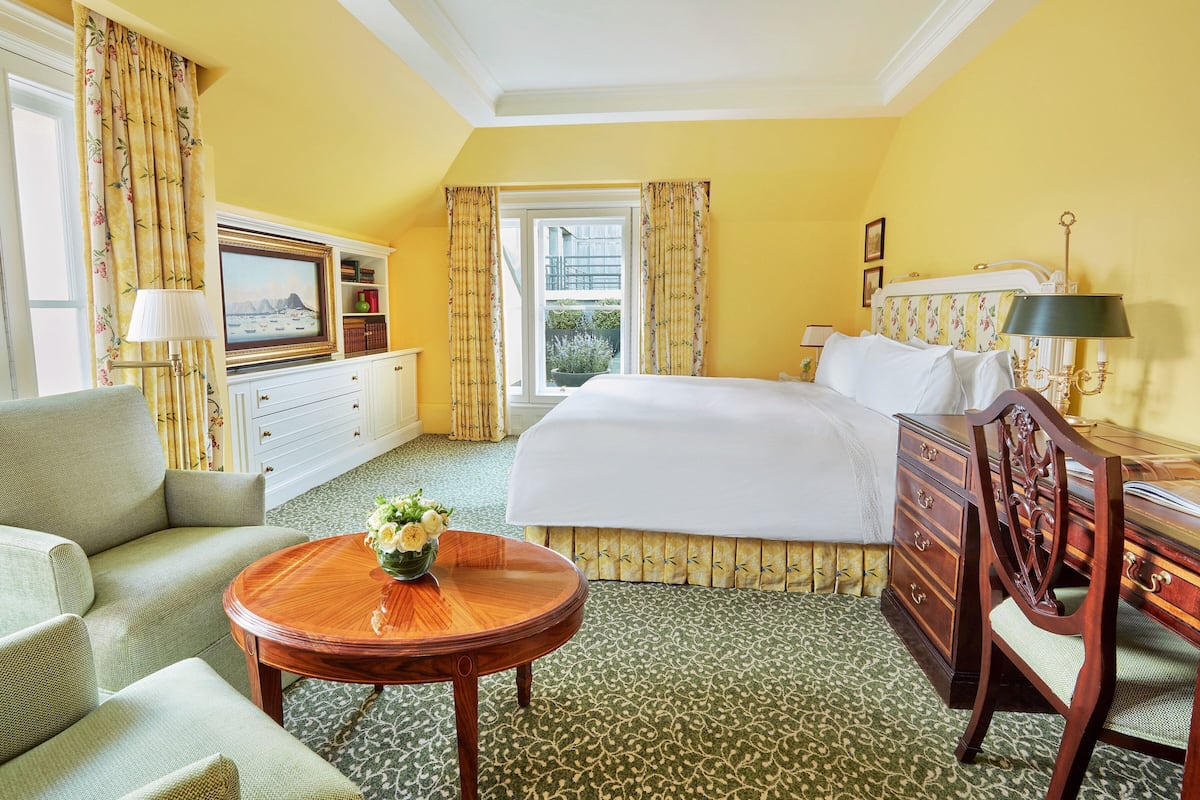 Premium bedding, minibar, in-room safe, individually decorated