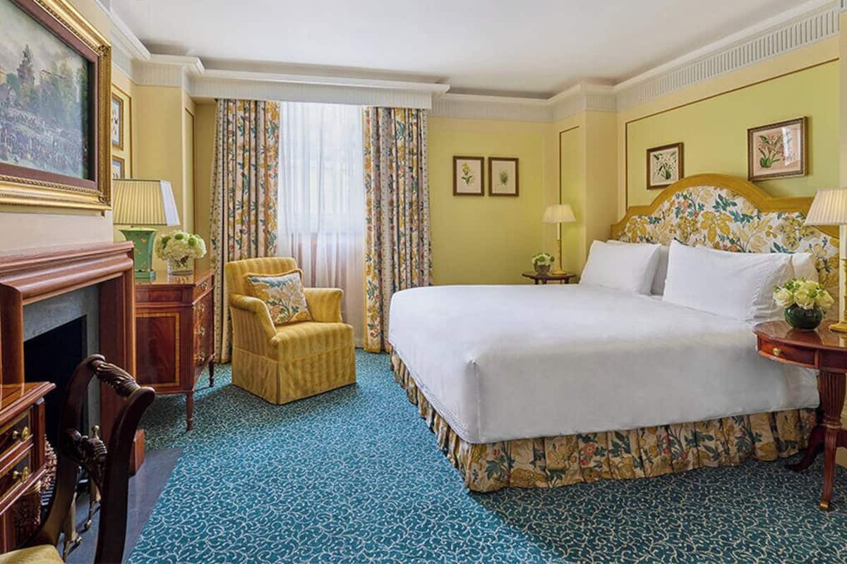 Suite (St James)