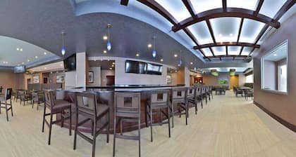 Wyndham Garden Elk Grove Village/O'Hare