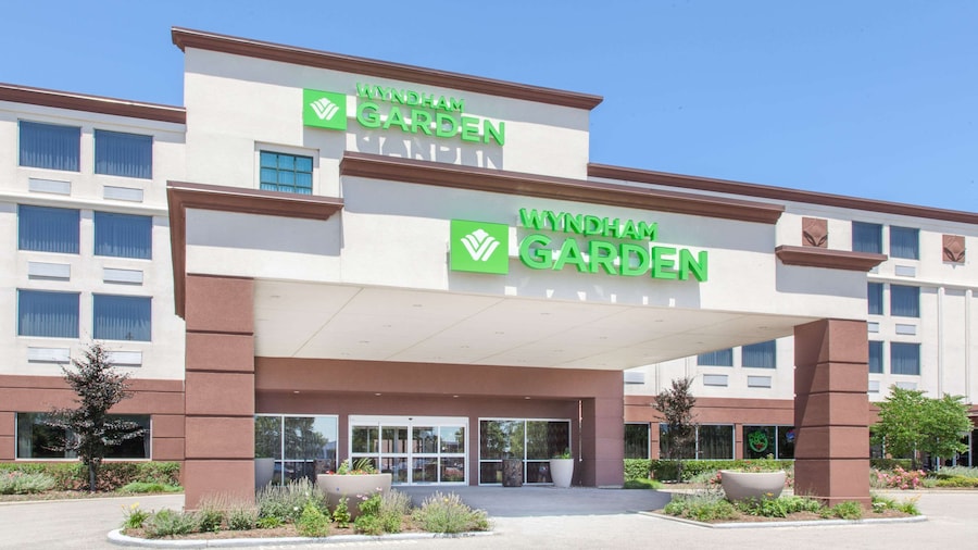 Wyndham Garden Elk Grove Village/O'Hare