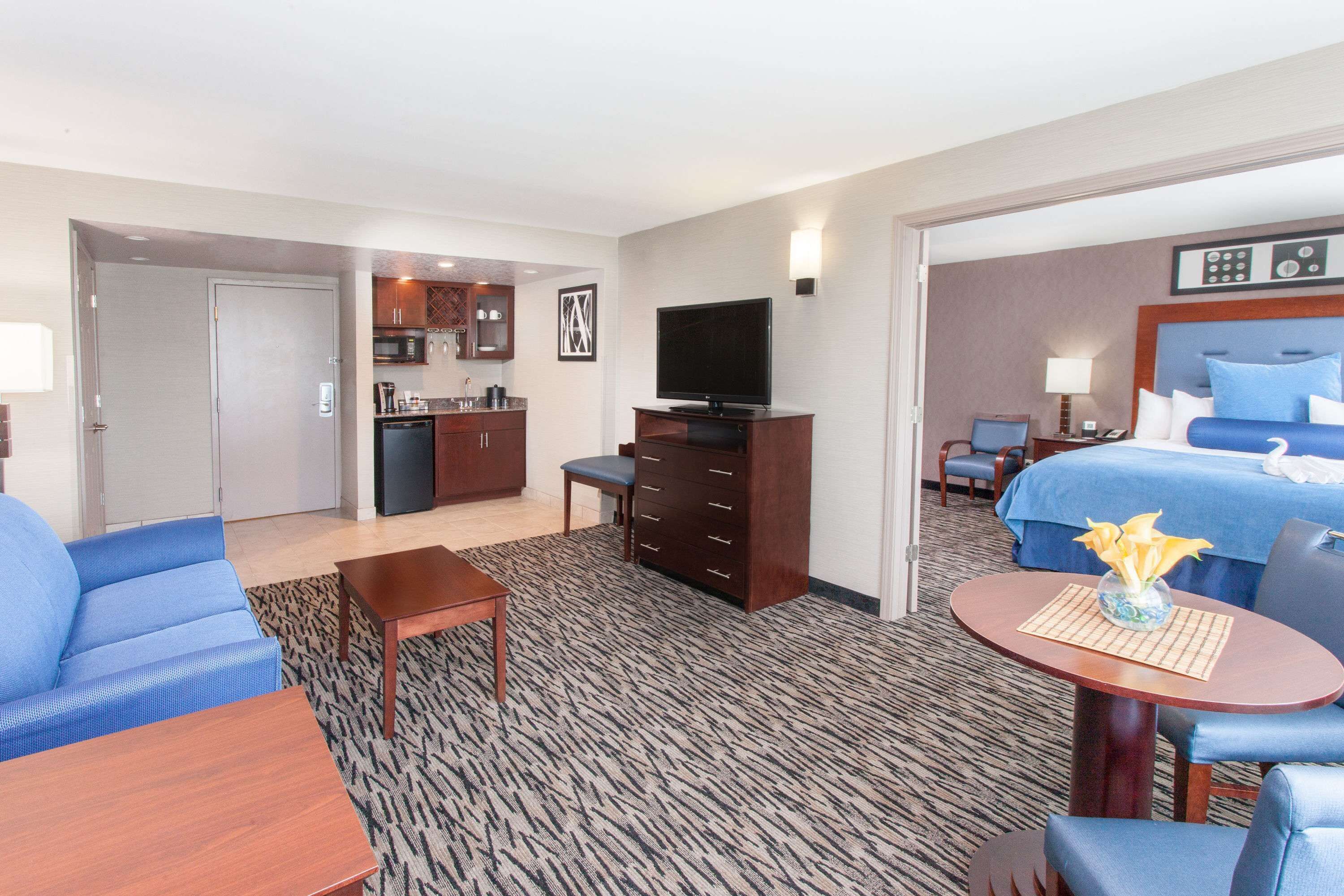 Photo - Wyndham Garden Elk Grove Village - O'Hare