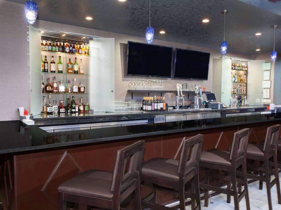 Bar (en la propiedad)