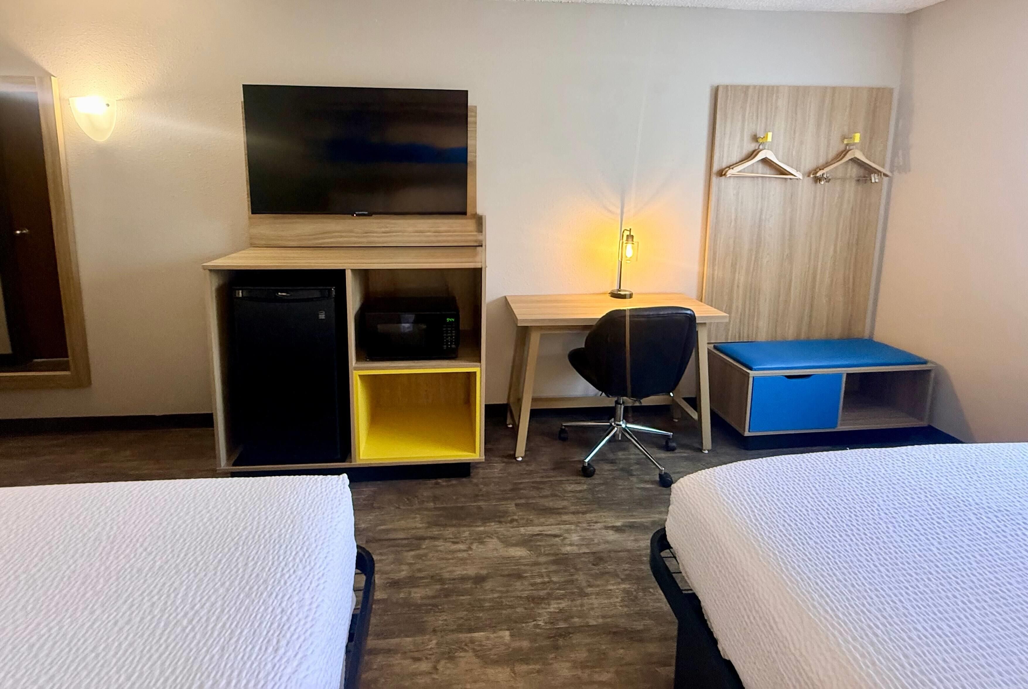 Desk, iron/ironing board, free WiFi, bed sheets