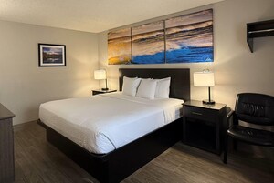 Desk, iron/ironing board, free WiFi, bed sheets