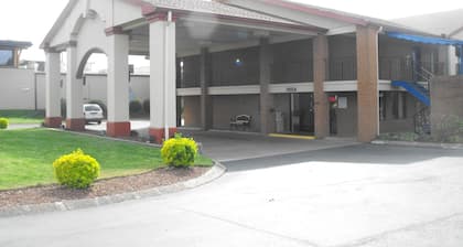 Americas Best Value Inn & Suites Murfreesboro