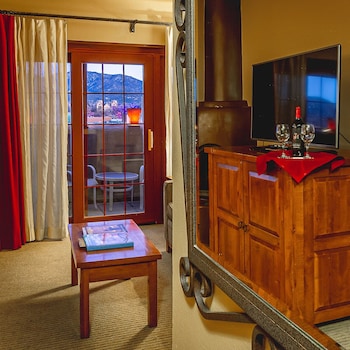 Deluxe Room, 1 King Bed, Balcony (Deluxe King with Balcony) | Premium bedding, pillowtop beds, in-room safe, desk at Eldorado Hotel & Spa