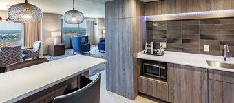 DoubleTree by Hilton Tulsa Downtown