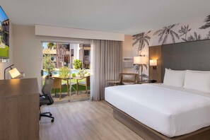 Hypoallergeen beddengoed, een kluis op de kamer, een bureau