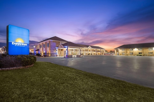 Days Inn by Wyndham St. Charles IL