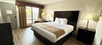 Days Inn by Wyndham St. Charles IL