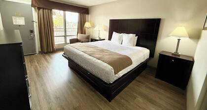 Days Inn by Wyndham St. Charles IL