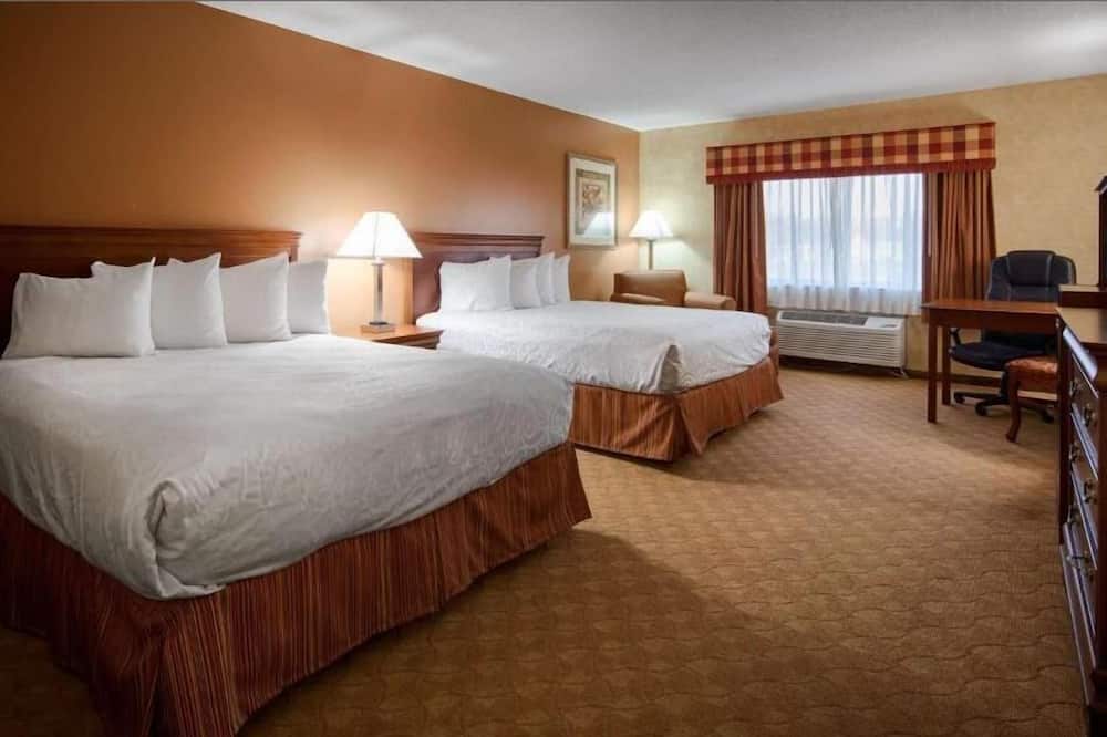 Days Inn by Wyndham St. Charles IL