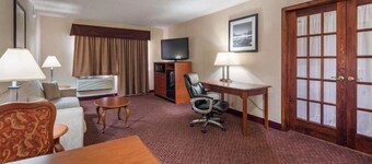 Days Inn by Wyndham St. Charles IL