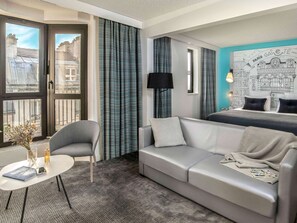 Junior Suite, 1 Double Bed with Sofa bed | Premium bedding, pillowtop beds, minibar, in-room safe