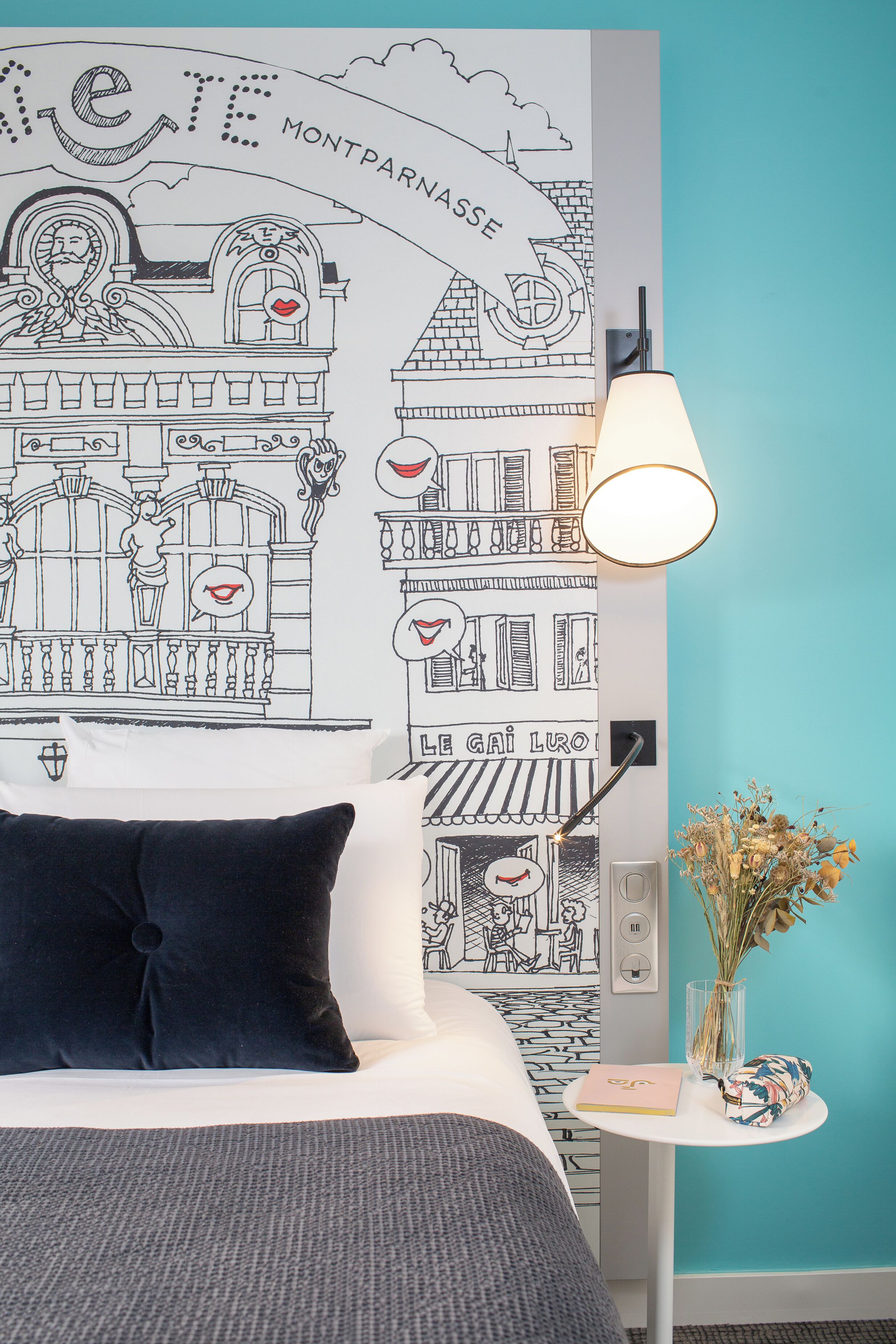 standard room, 1 double bed with sofa bed | premium bedding, pillow-top beds, minibar, in-room safe