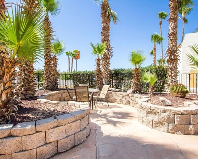 Quality Inn near Downtown Tucson
