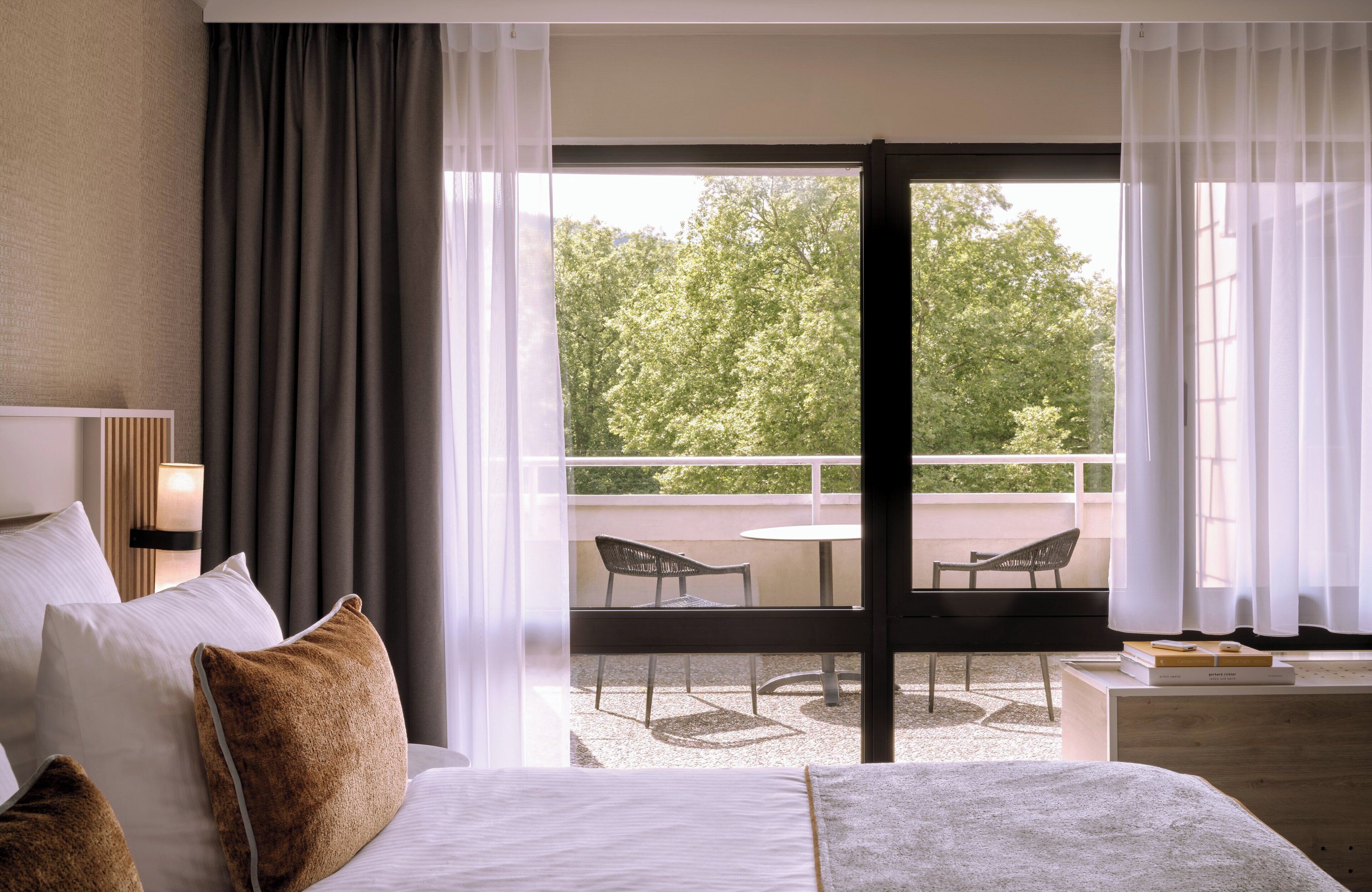 1 bedroom, in-room safe, desk, soundproofing