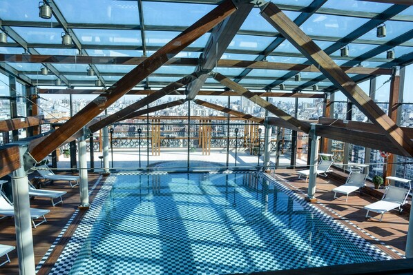 Piscina coperta