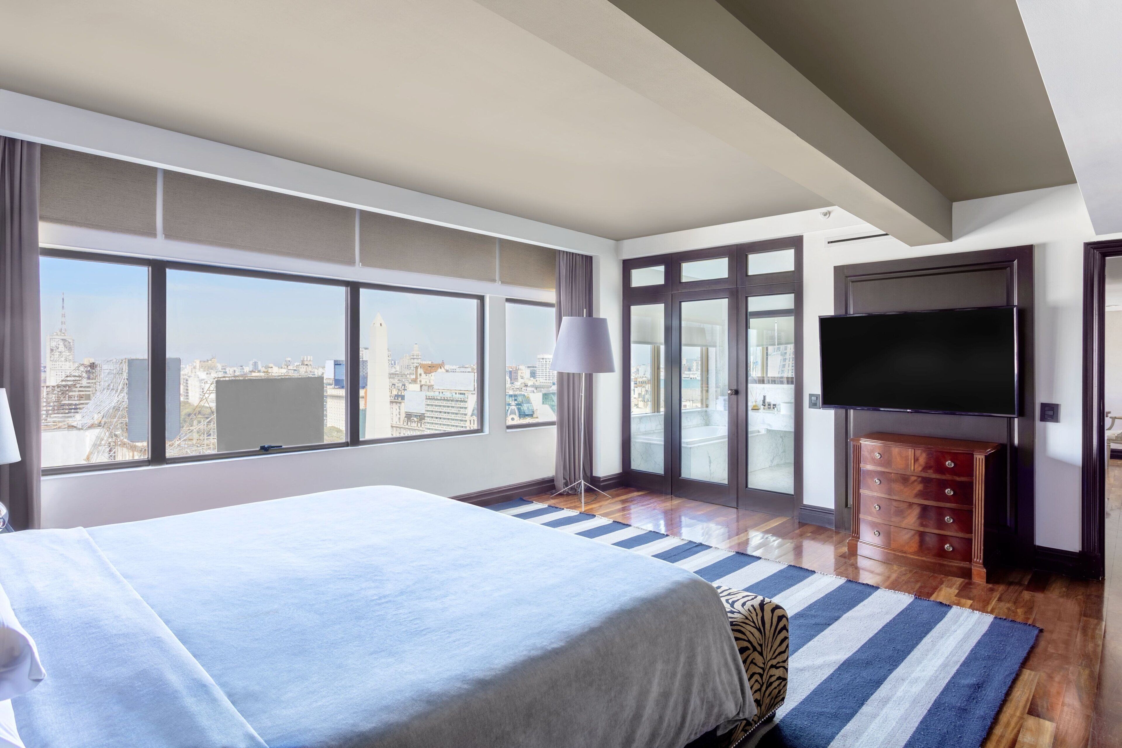 deluxe suite, 1 king bed | 1 bedroom, egyptian cotton sheets, premium bedding, down duvets