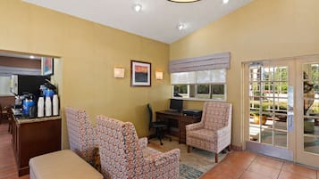 Lobi