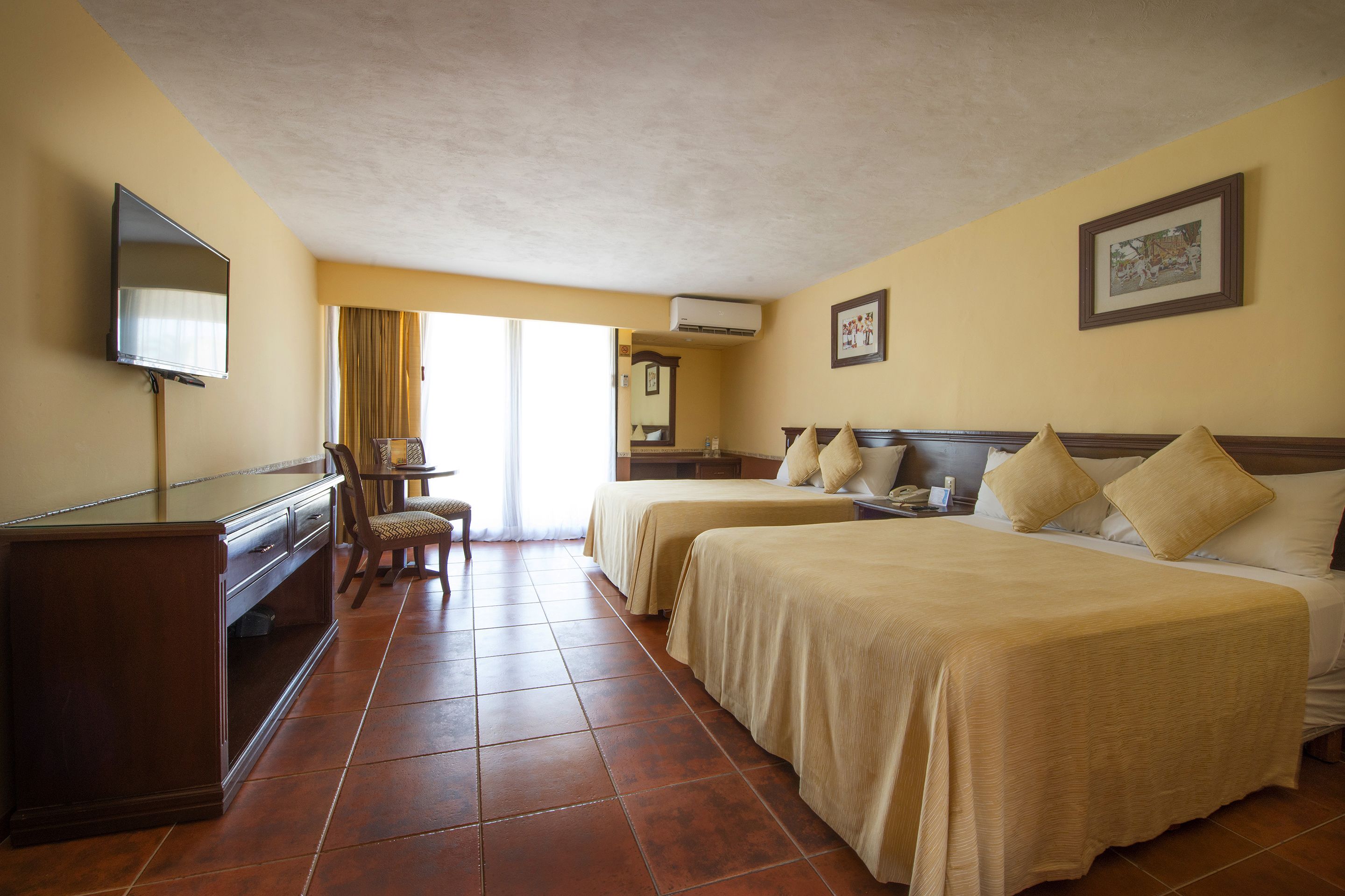 executive room, 2 queen beds | balcony