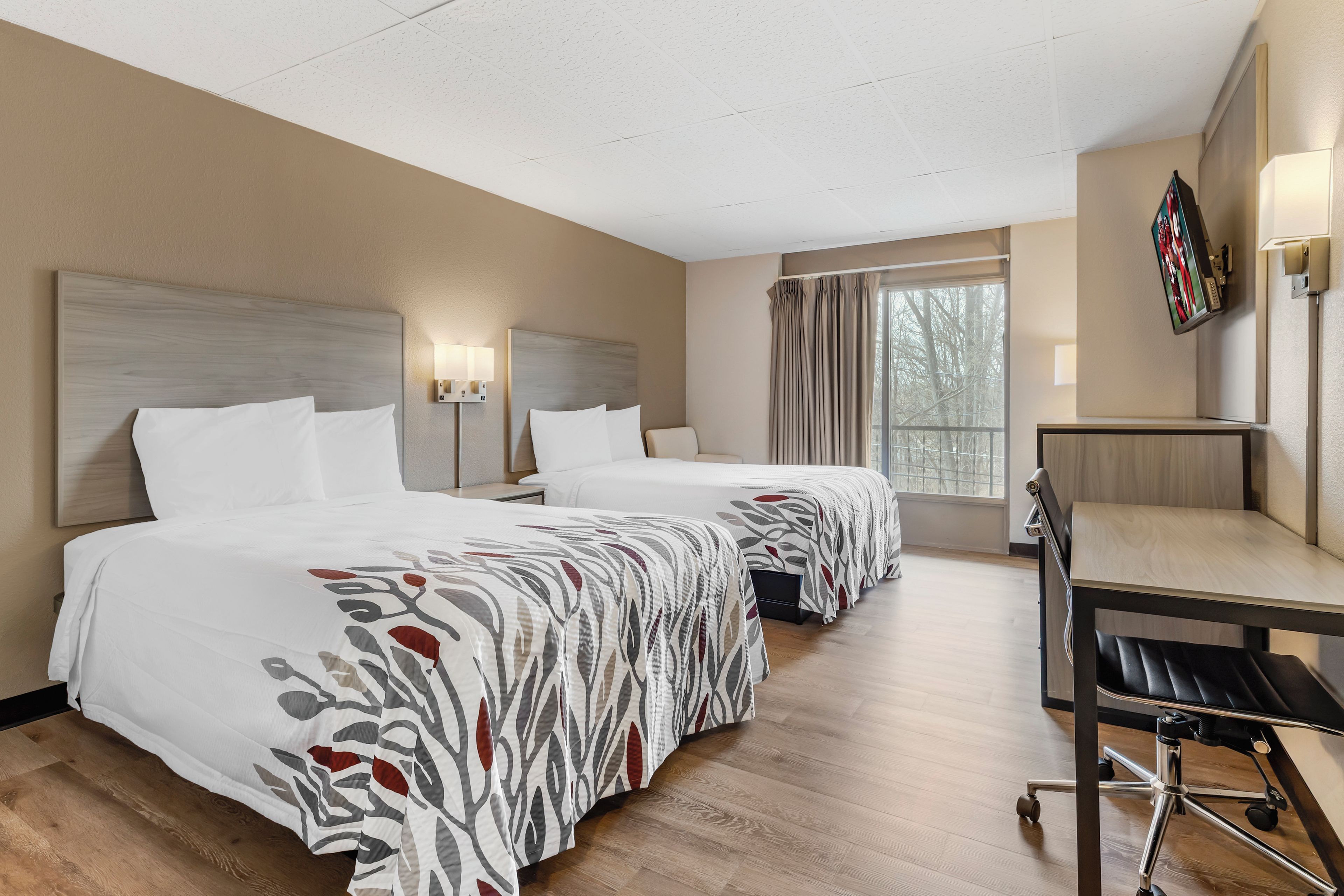 Blackout drapes, WiFi (free), bed sheets