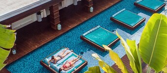 Marseilles Beachfront Hotel