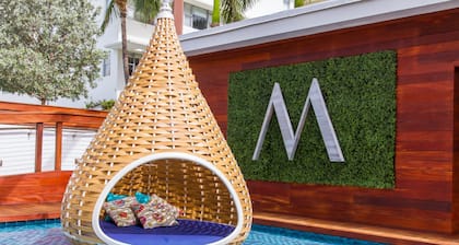 Marseilles Beachfront Hotel