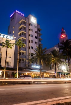 Hotel Exterior at Marseilles Beachfront Hotel