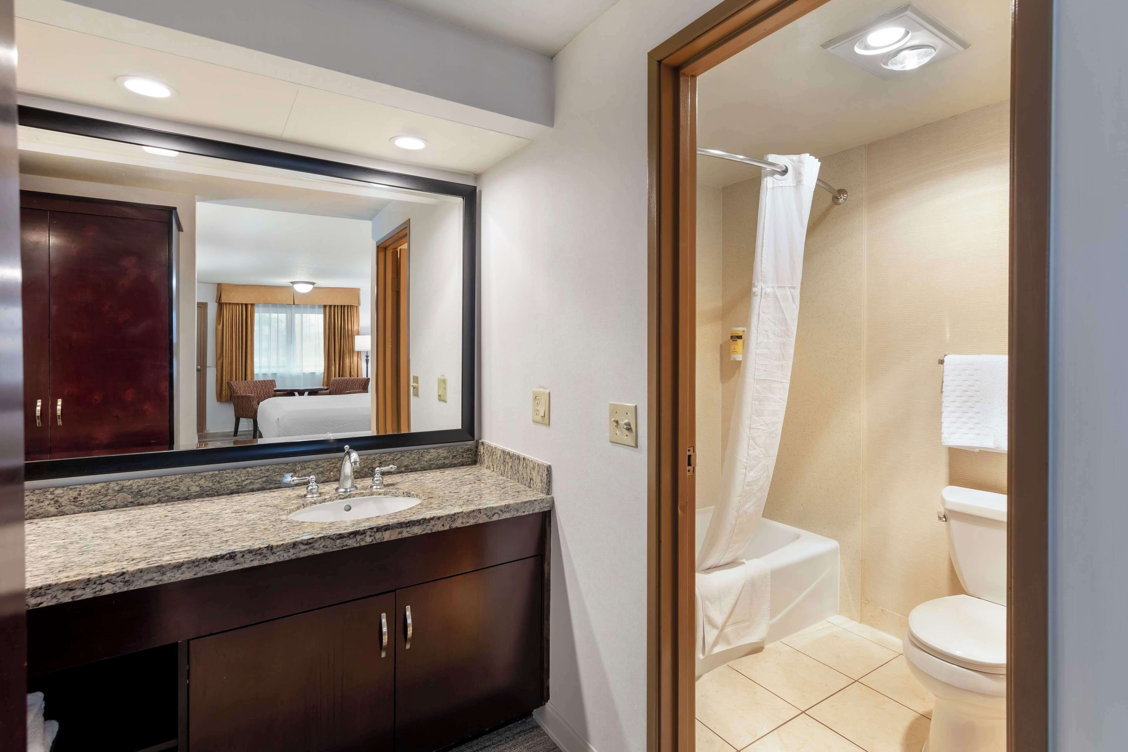 deep-soaking bathtub, free toiletries, hair dryer, towels