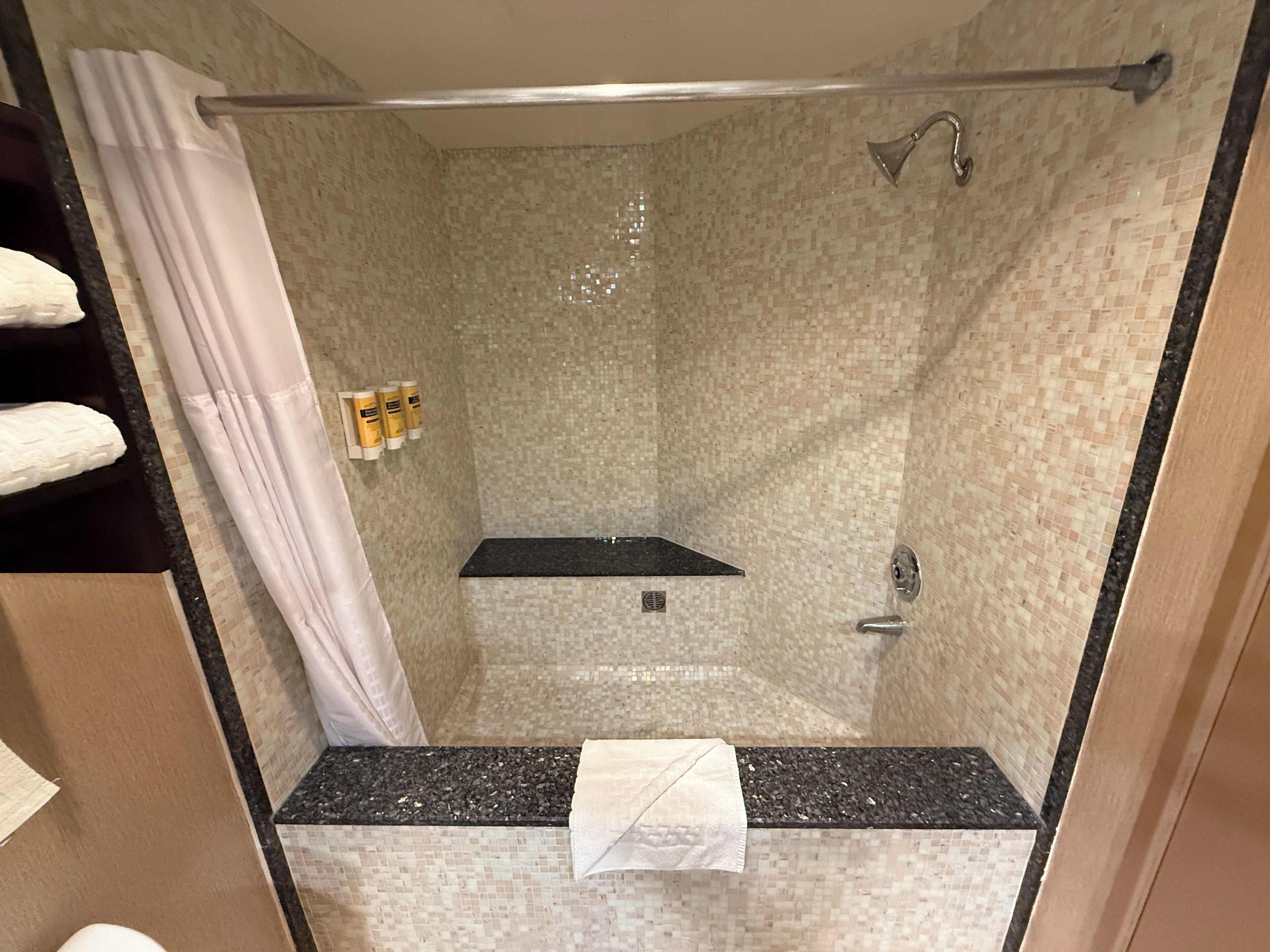 standard room, 1 king bed, non smoking, refrigerator & microwave (with sofabed) | bathroom | deep-soaking bathtub, free toiletries, hair dryer, towels