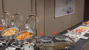 Desayuno para llevar todos los días (con cargo)