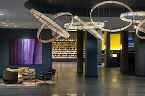 Lobby - Hilton Parsippany (Parsippany)