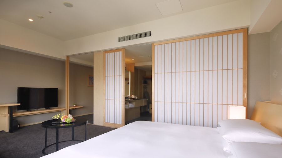 The Capitol Hotel Tokyu