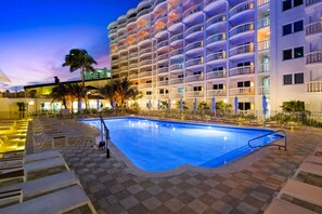 2 outdoor pools, open 8:00 AM to 5:00 PM, pool umbrellas, pool loungers