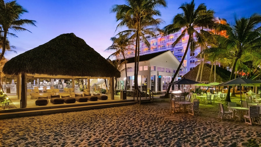 Beachcomber Resort & Club