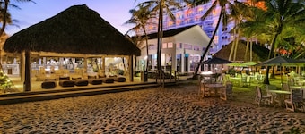Beachcomber Resort & Club