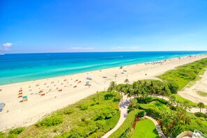Front of property - Cavalier Hotel South Beach (Miami Beach)