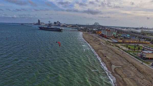 Uitzicht op strand/zee