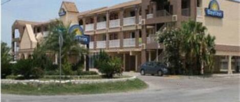 Entrée de l’hébergement