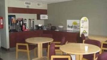 Free daily on-the-go breakfast