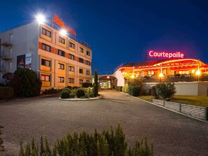Exterior - ibis Bordeaux Lac (Bordeaux)