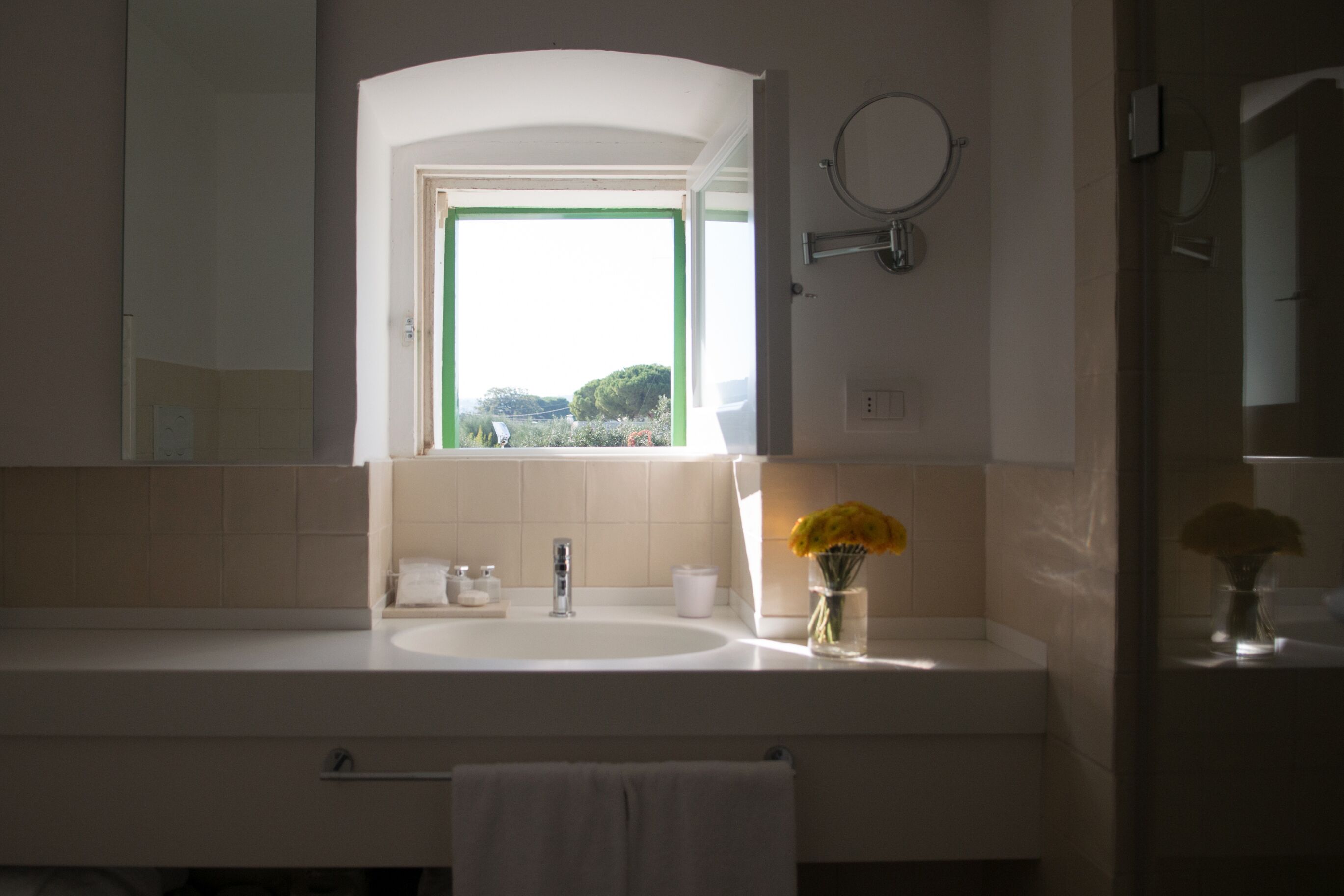 junior suite, terrace | bathroom | free toiletries, hair dryer, bathrobes, slippers