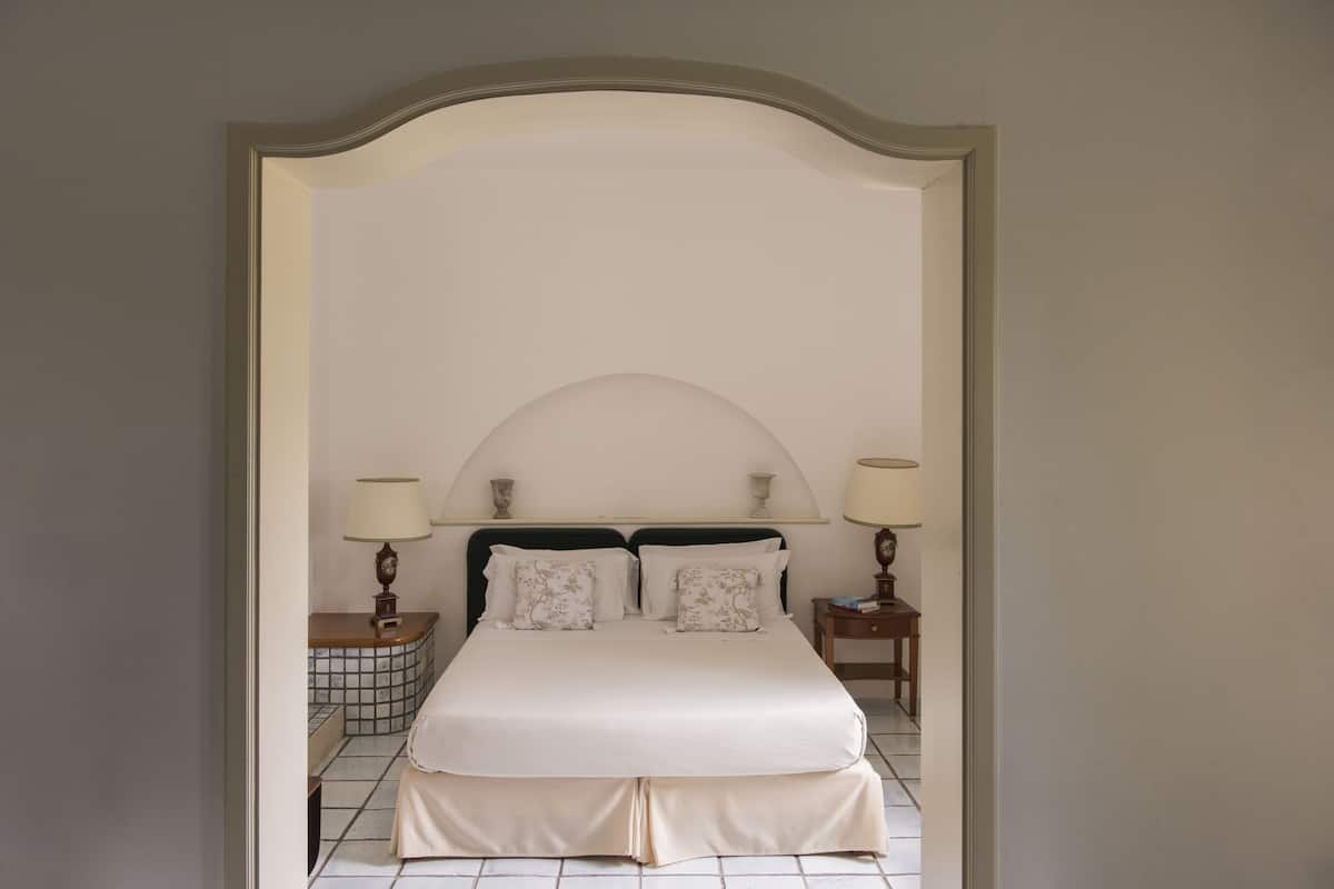 1 chambre, minibar, coffres-forts dans les chambres