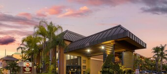 Best Western Plus Stovall's Inn